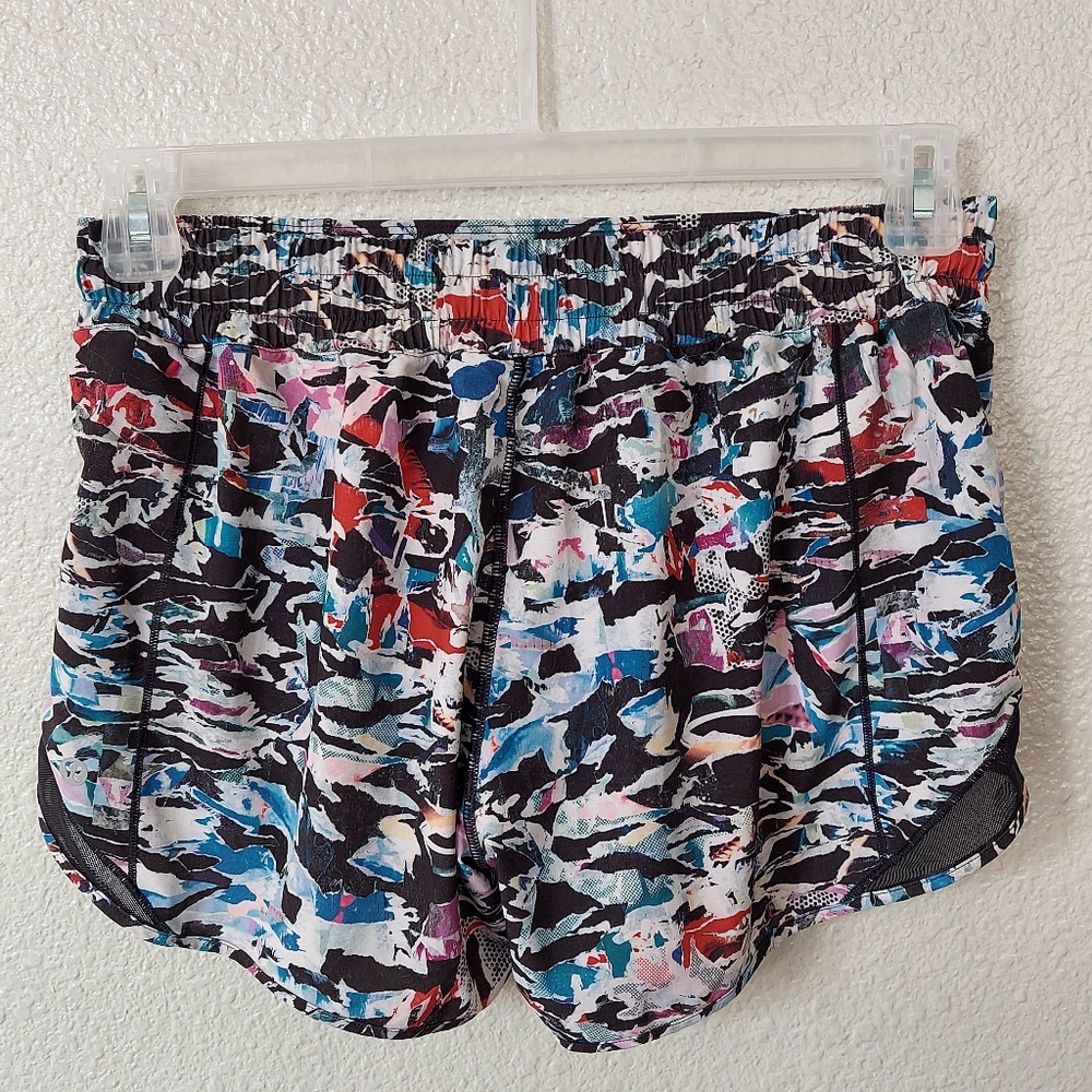 Lululemon Hotty Hot Short II Long 4" - Picture 5 of 7